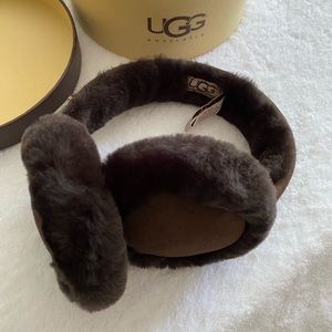 UGG New Earmuffs Brown